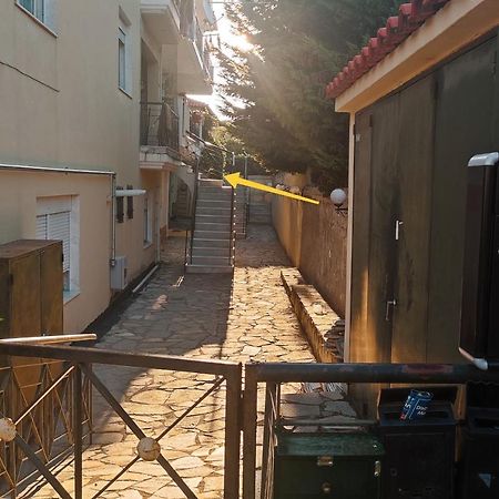The Golden Guest House Peraia  Luaran gambar