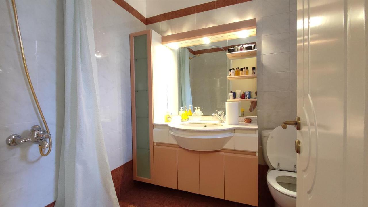 The Golden Guest House Peraia  Luaran gambar