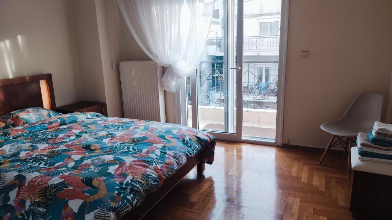 The Golden Guest House Peraia  Luaran gambar